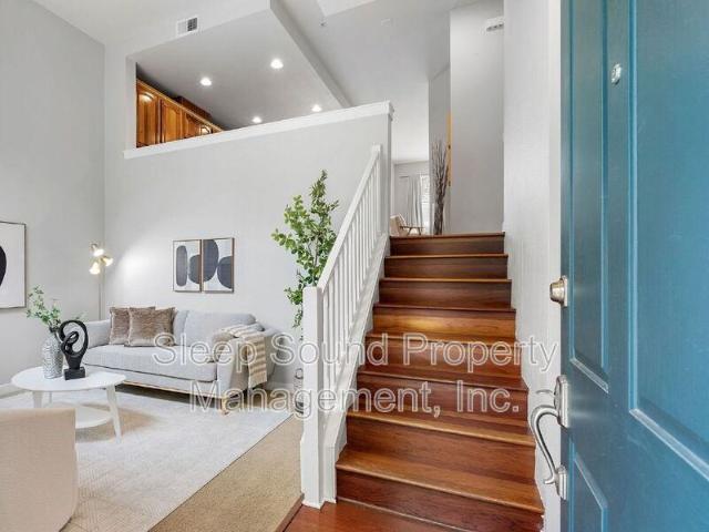 Condo for rent in Oregonia