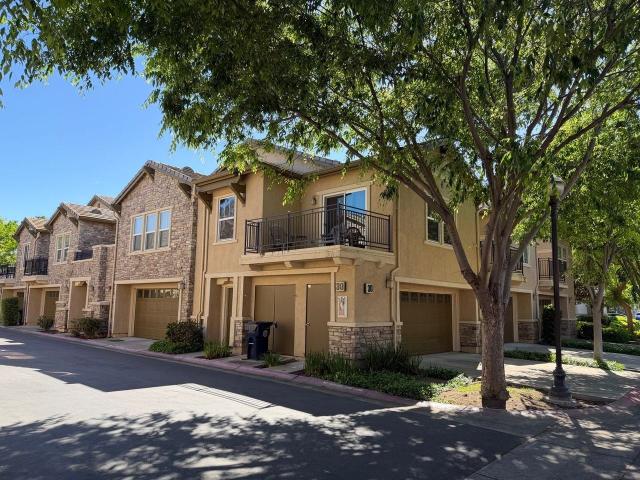 Condo for rent in Sacramento, California