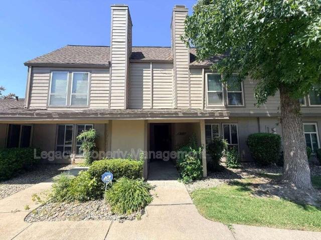 Condo for rent in Yolo, California
