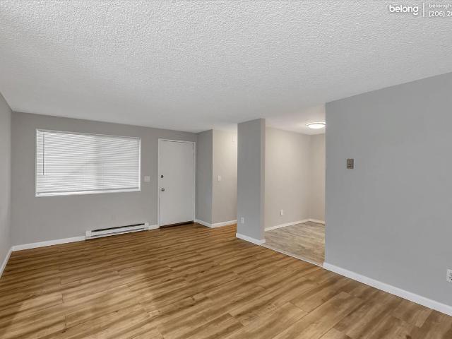 Condo for rent in Renton