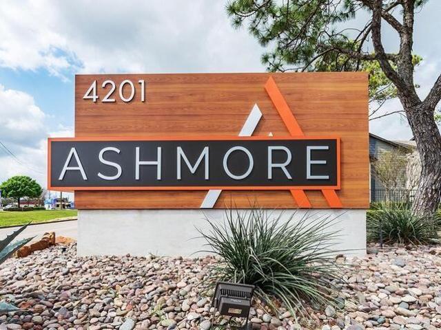 Condo for rent in Pasadena