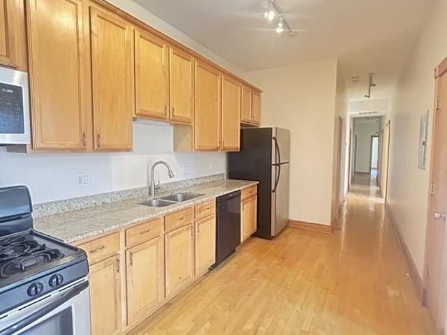 Condo for rent in Chicago