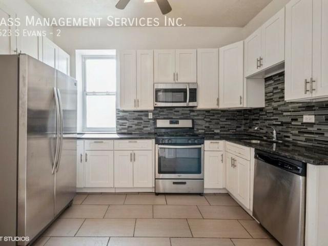 Condo for rent in Chicago
