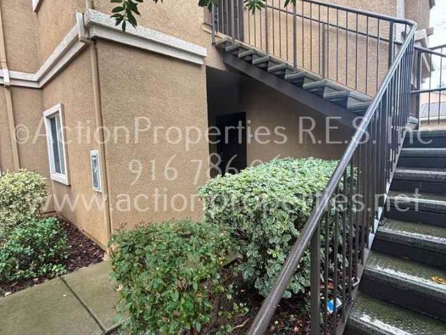 Condo for rent in Roseville, California
