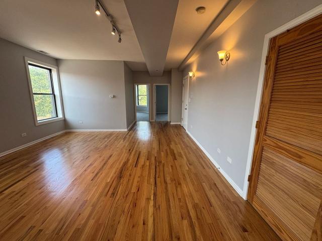 Condo for rent in Chicago Park, Illinois