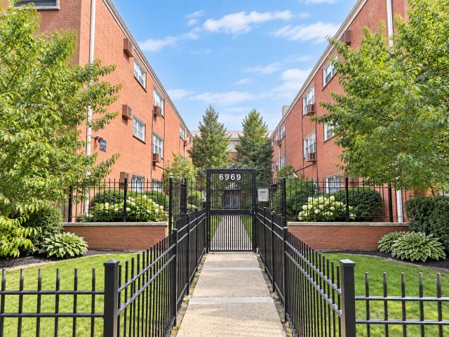 Condo for rent in Chicago Park, Illinois