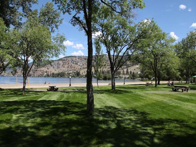 Condo for rent in Okanagan Falls, British Columbia