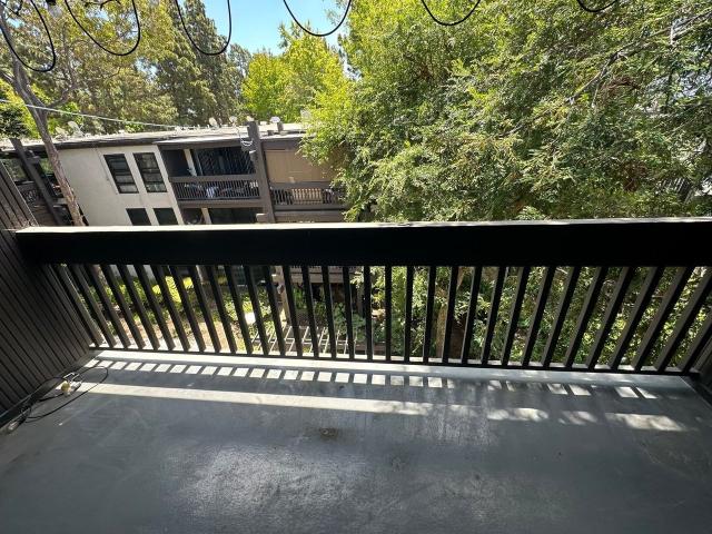 Condo for rent in Canoga Park, California