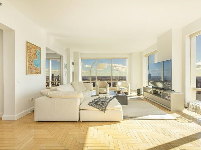 Condo for rent in Arverne, New York