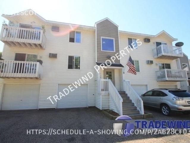 Condo for rent in Eagan, Minnesota