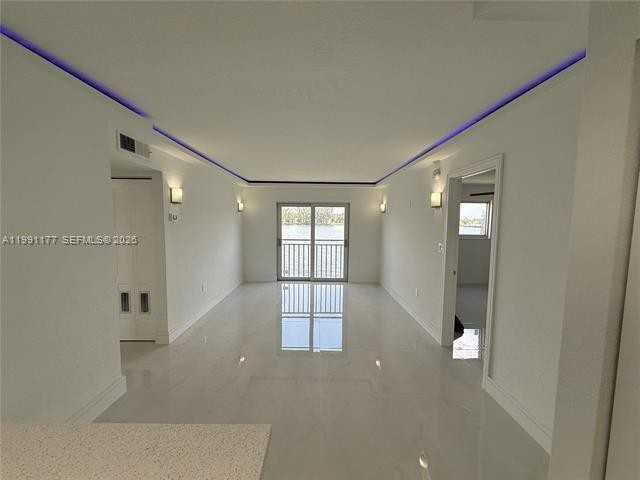 Condo for rent in Hialeah Gardens, Miami-Dade County