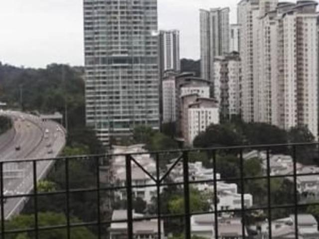 Apartment for rent in Bukit Pantai, Kuala Lumpur