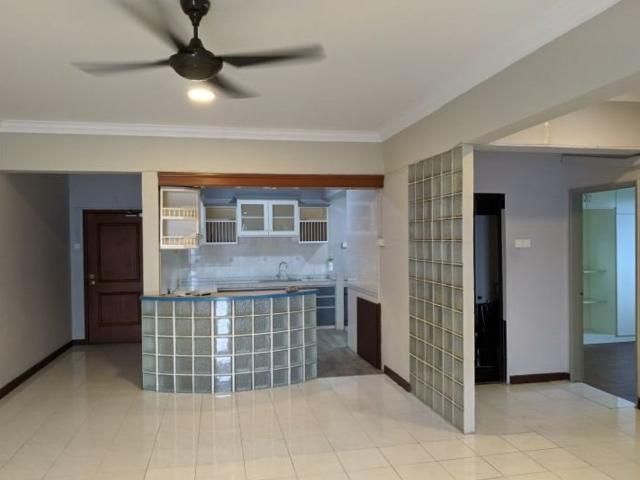 Apartment for rent in Country Heights Damansara, Kuala Lumpur