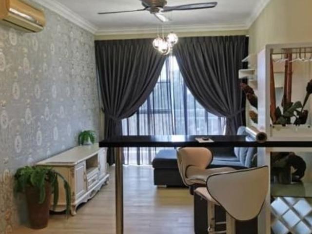 Apartment for rent in Taman Molek, Johor Bahru