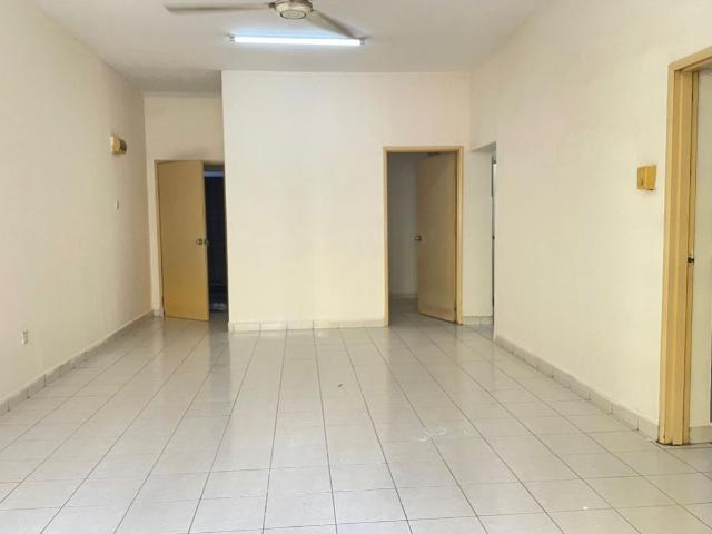 Apartment for rent in Seksyen 52, Petaling Jaya
