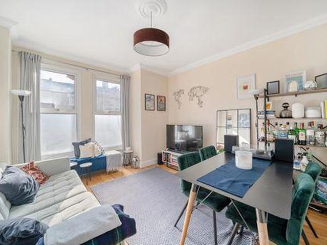 Apartment for sale in Knightsbridge, Greater London