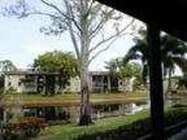 House for rent in Greenacres