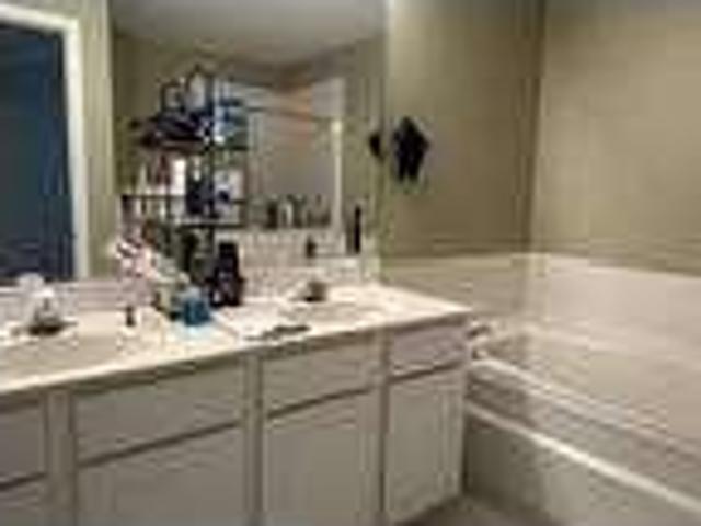House for rent in Lake Bluff, Illinois