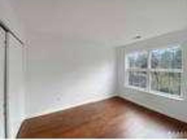 House for rent in New Brunswick, Middlesex County