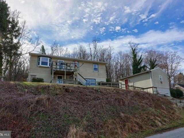 House for sale in Conestoga