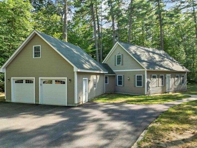 House for sale in New Hampshire