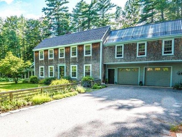 House for sale in New Hampshire