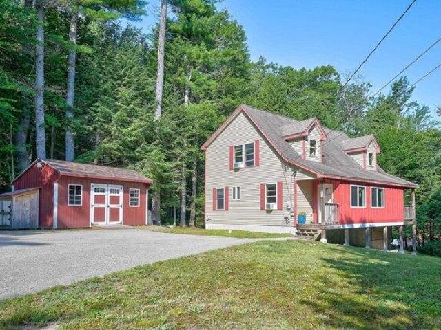 House for sale in New Hampshire