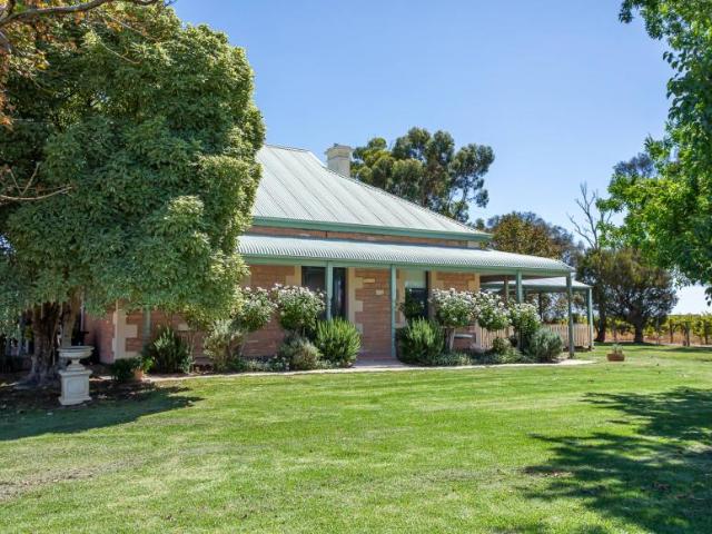 House for rent in Coonawarra, South Australia