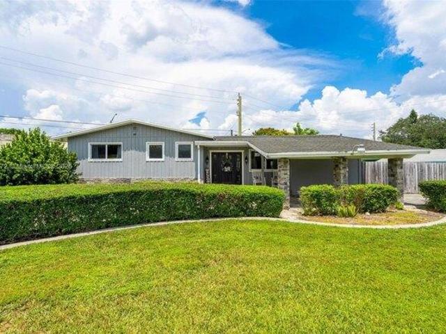 House for sale in Cooper City, Florida