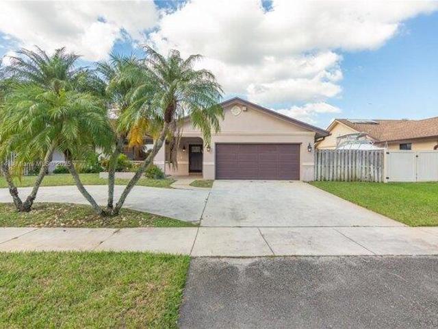 House for sale in Cooper City, Florida