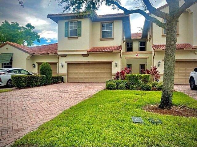 House for rent in Coral Springs