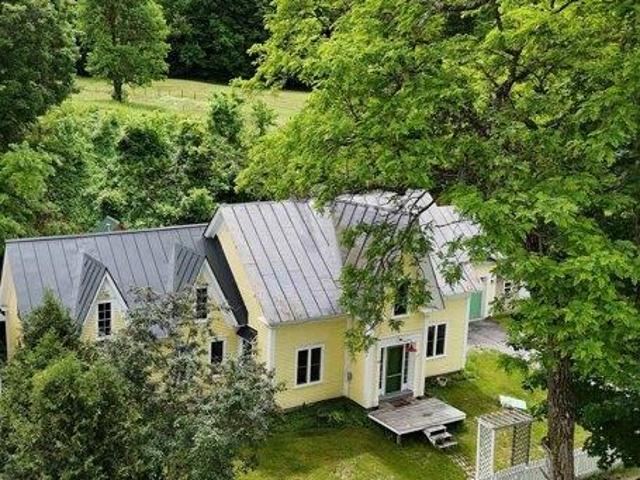 House for sale in East Corinth, Vermont