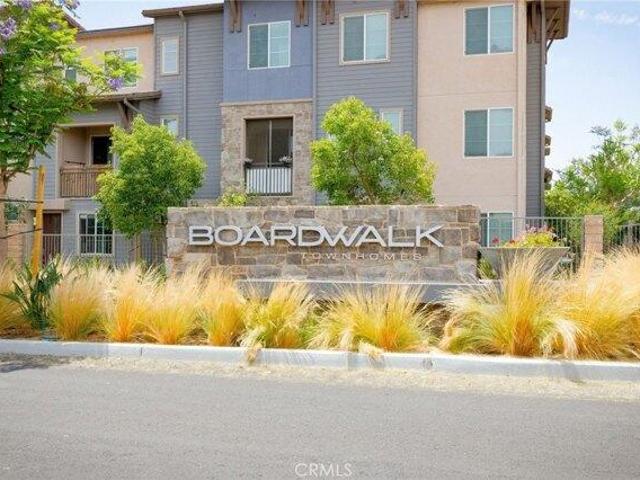 Condo for sale in Corona, California