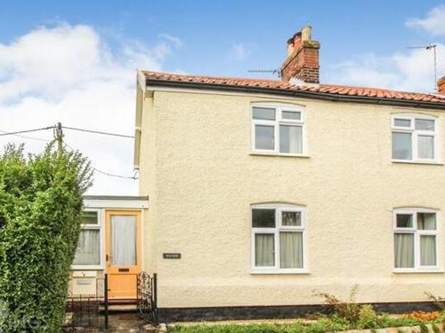 House for rent in Lyons, Greater London