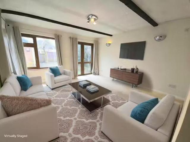 House for rent in Penn, Tylers Green