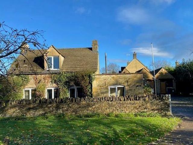 House for rent in Lyons, Greater London