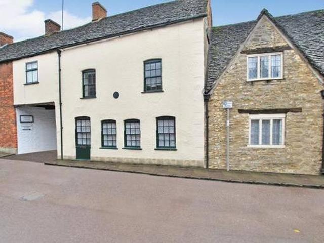 House for rent in Wiltshire
