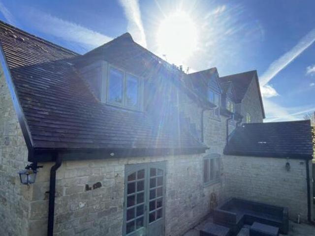 House for rent in Lyons, Greater London