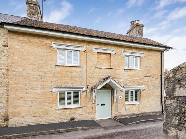 House for sale in Evershot, Oxfordshire