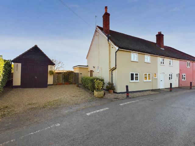 House for sale in Chelmondiston, Suffolk