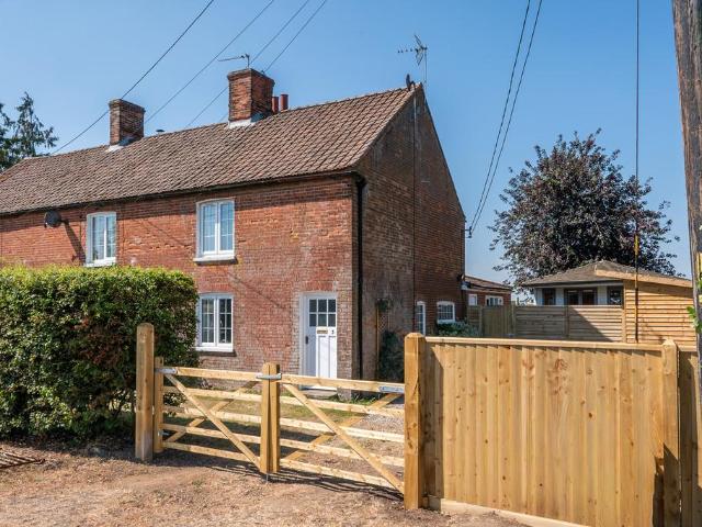 House for sale in Comers, Norfolk