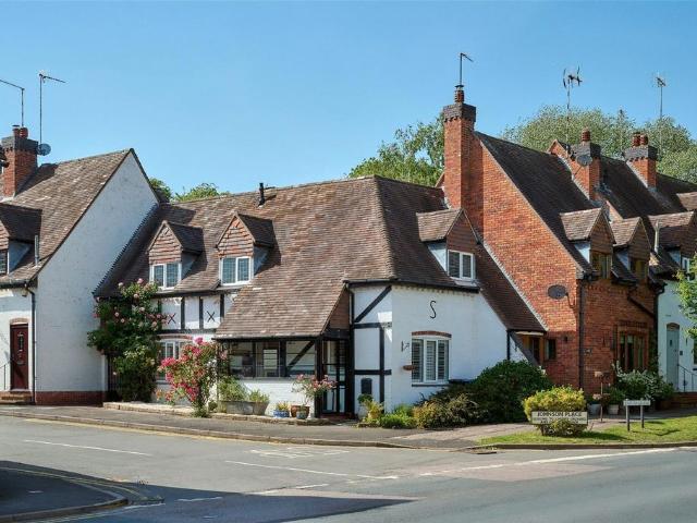 House for sale in Alderminster, Warwickshire