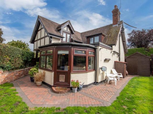House for sale in Tetchill, Shropshire