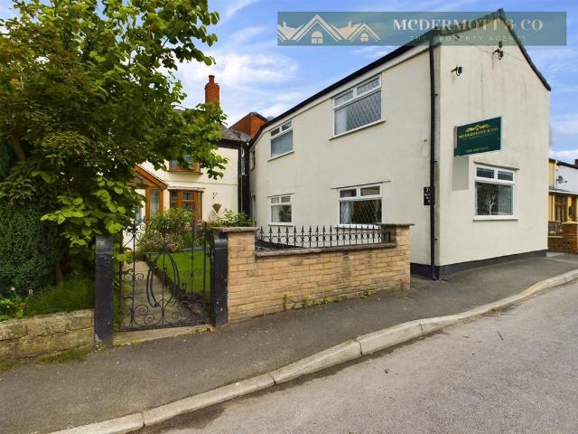 House for sale in Woodhouses, Pendock