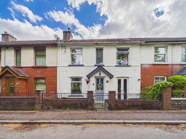 House for sale in Sirhowy, Wales