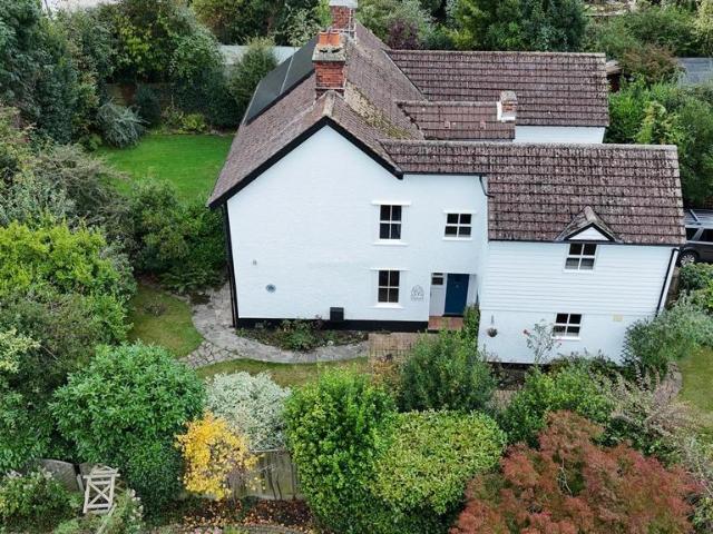 House for sale in Navestock Side, Essex