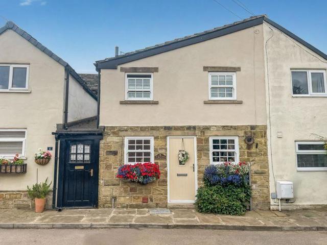 House for sale in Badsworth, West Yorkshire