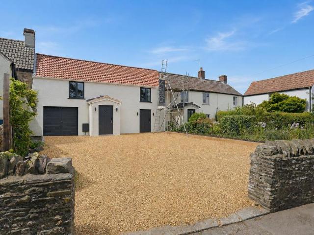 House for sale in Winterbourne