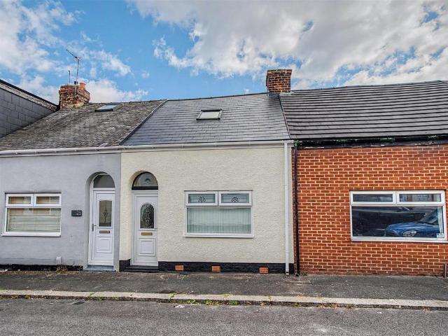 House for sale in Pallion, Tyne And Wear
