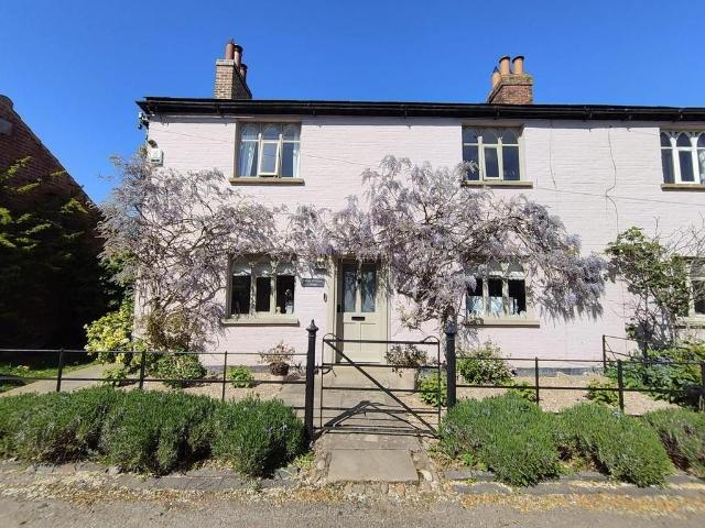 House for sale in Carlton-on-Trent CP, Alverton